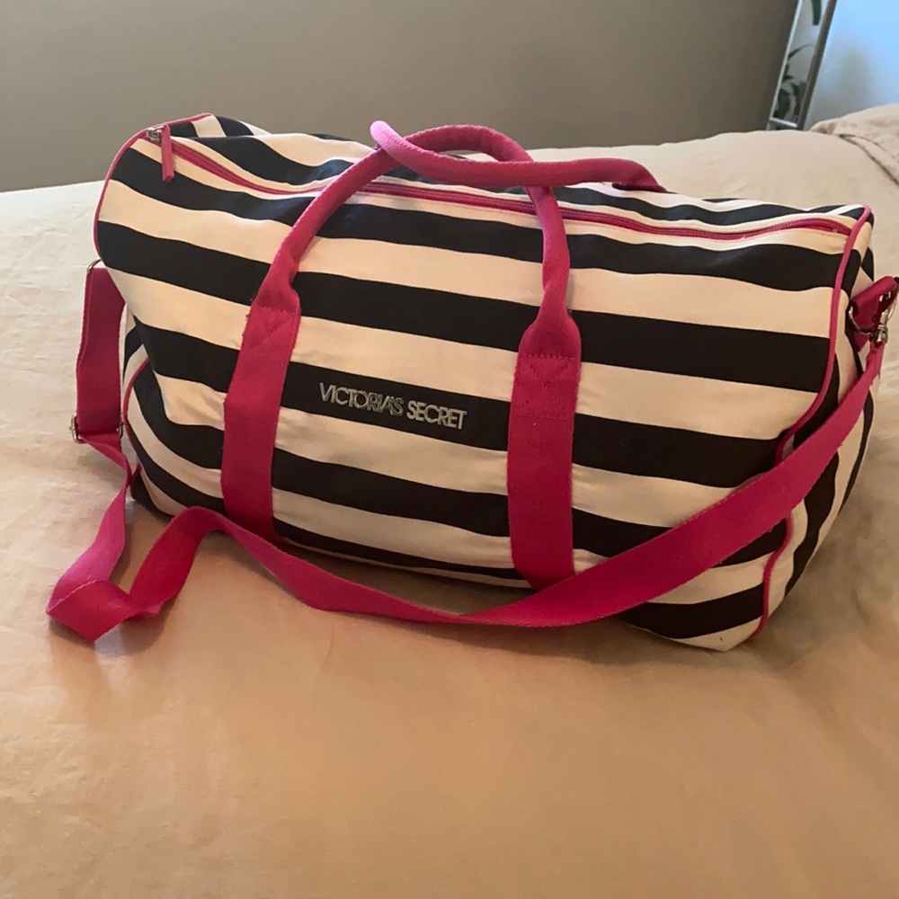 Victoria’s Secret Weekender Bag